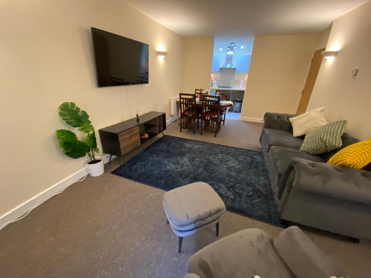 Dave'S Apartment Лондон Екстериор снимка