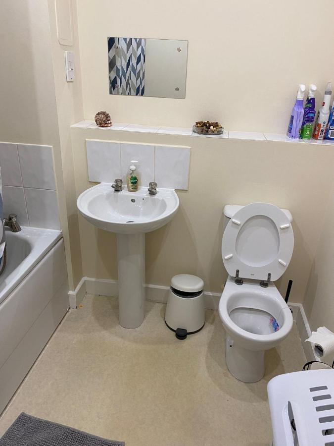 Dave'S Apartment Лондон Екстериор снимка