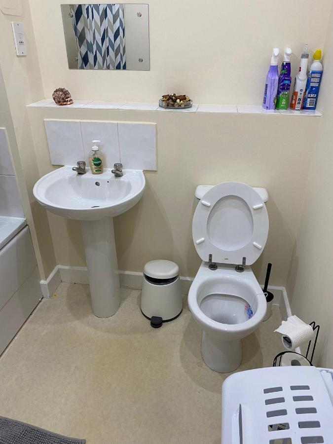 Dave'S Apartment Лондон Екстериор снимка